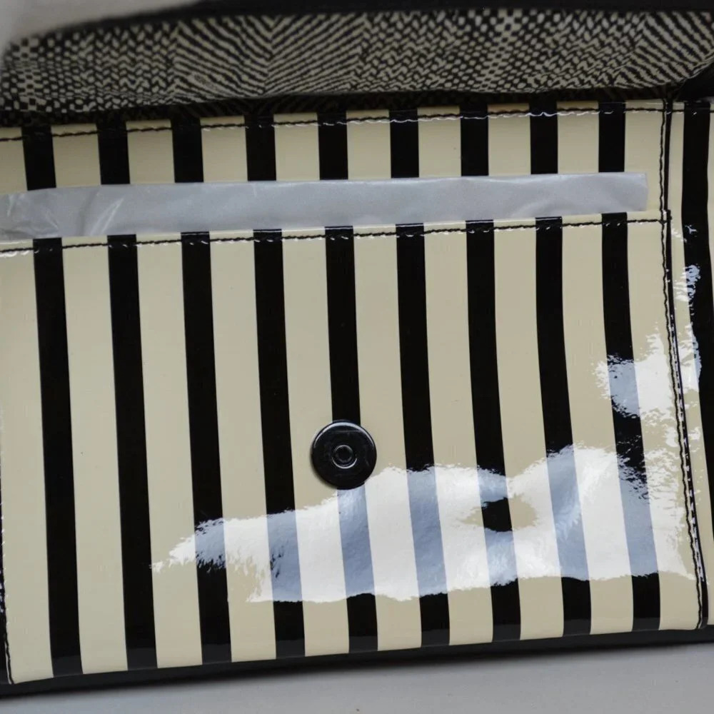 REBECCA MINKOFF COPENHAGEN BLACK/ WHITE PEBBLED LEATHER TOTE - Picture 8 of 16